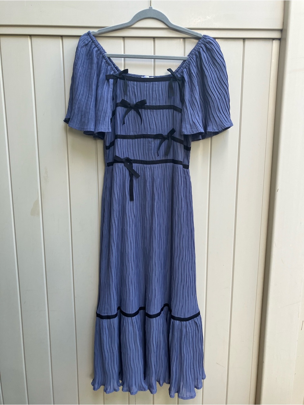Henly midi tiered dress blue bows tiered crinkle cottagecore NWT small smocked